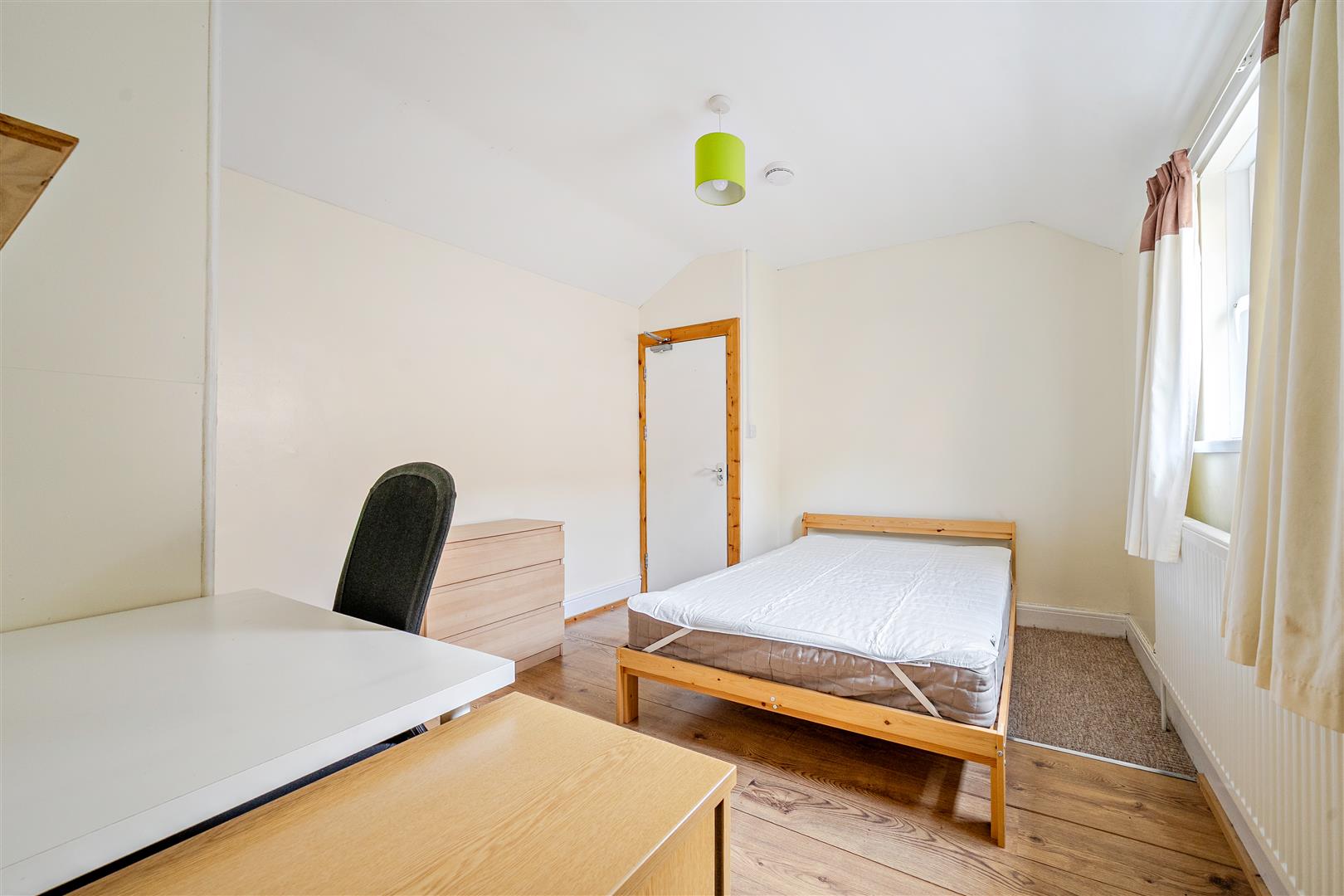 Kinley Street, St. Thomas, Swansea, SA1 8HE